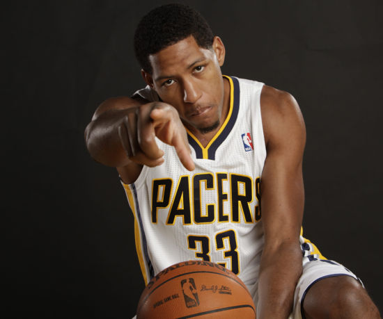 球星自曝每日训练 8 小时，坚持令人动容（每日苦练8小时，球星的坚持令人动容）