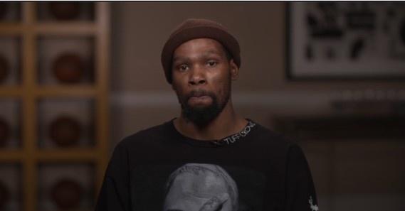 超越乔丹！库里30岁以后第94次砍下35+历史第一（库里30岁后第94次轰35+，力压乔丹位列历史第一）