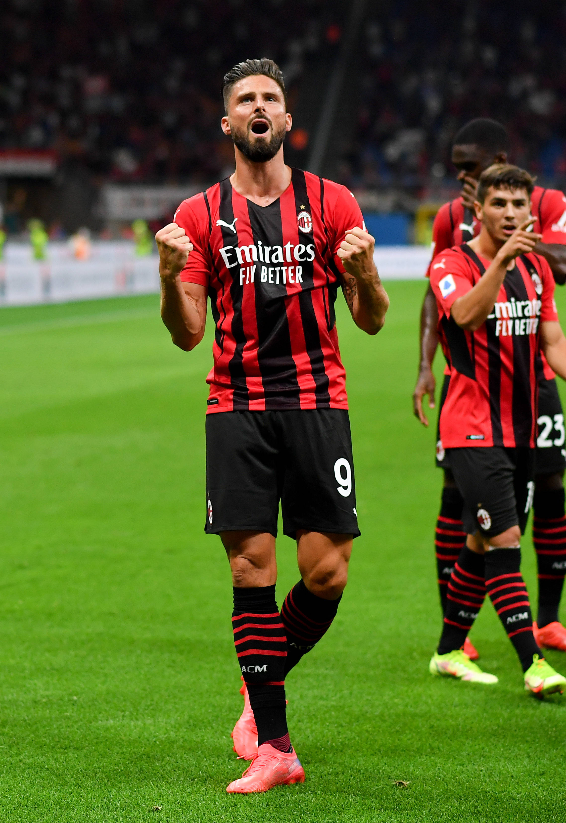 14年了！中国球员上一次在NBA首发出场，还是10-11赛季的易建联（中国球员NBA首发已隔14年，上一次是10-11赛季的易建联）