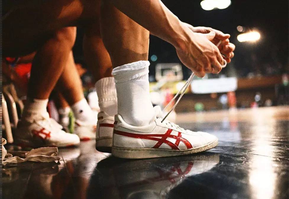 法尔克：若温哥华白浪夺冠穆勒将获30万欧，奖金和在拜仁一样（法尔克：温哥华白浪若登顶，穆勒将拿30万欧奖金，与在拜仁相同）