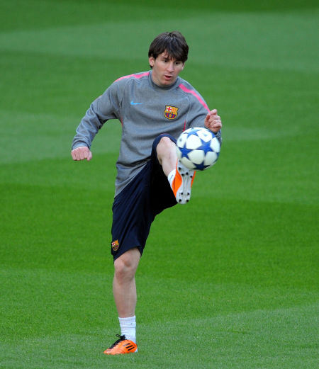 意甲前四名概率预测：国米97%最高，米兰68%，尤文仅37%（意甲争四概率出炉：国米97%领跑，米兰68%，尤文仅37%）