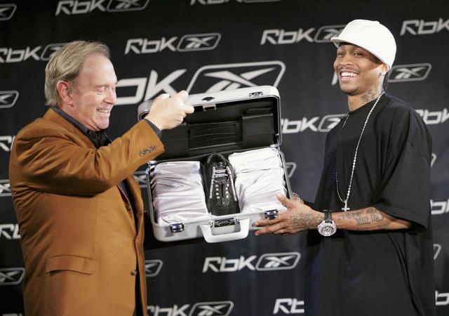 镜报：曼联有信心在明夏以7000万镑签下亚当-沃顿（镜报：曼联有望明夏以7000万英镑签下亚当·沃顿）