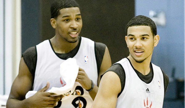 新鹏城官方：中超收官战主场vs成都票价全场60元，地点在肇庆（新鹏城官宣：中超收官战主场迎战成都，全场票价60元，比赛在肇庆进行）