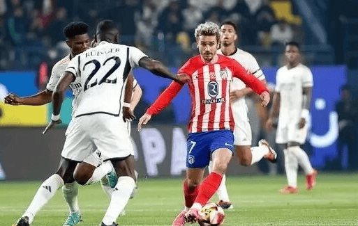 官方：中超国内球员顶薪500万 外援顶薪300万欧 赢球奖不超300万